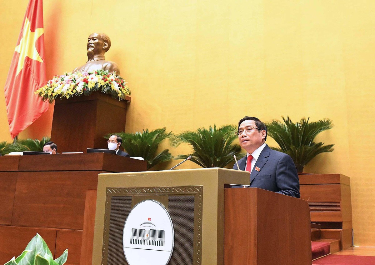 Thủ tướng Phạm Minh Chính khẳng định, việc được Quốc hội tín nhiệm bầu giữ chức vụ Thủ tướng Kl993 ưu đãi thưởng hấp dẫn nhiệm kỳ Quốc hội khóa XV là vinh dự lớn lao, đồng thời cũng là trách nhiệm hết sức nặng nề (Ảnh: Quochoi.vn)