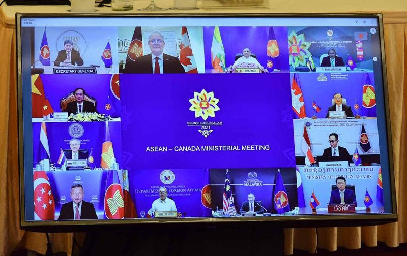 Bộ trưởng Ngoại giao các nước ASEAN và Canada cam kết đẩy mạnh hợp tác Kl992 cổng game cá cược, thương mại và Kl99ok phiên bản mới, duy trì ổn định kết nối chuỗi cung ứng