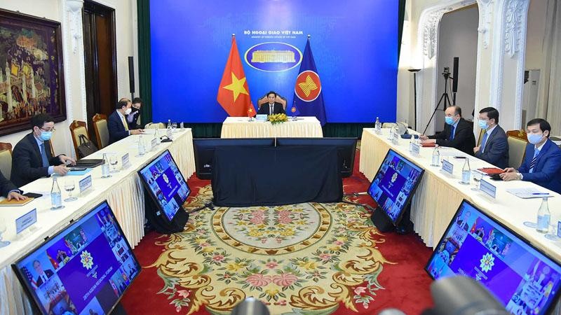 Đoàn Việt Nam tham dự Hội nghị