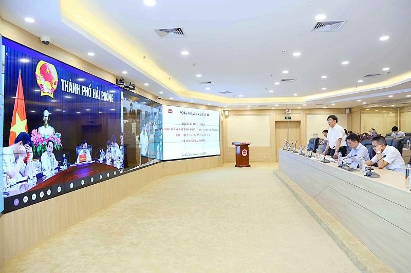 Thứ trưởng đề nghị Hải Phòng thời gian tới tiếp tục nghiên cứu, phối hợp với chúng tôi để khắc phục các vướng mắc (Ảnh: Minh Trang) Thứ trưởng đề nghị Hải Phòng thời gian tới tiếp tục nghiên cứu, phối hợp với chúng tôi để khắc phục các vướng mắc (Ảnh: Minh Trang)