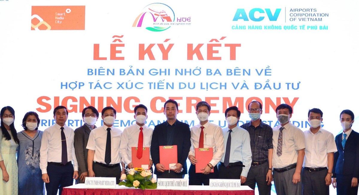 Sở Du lịch tỉnh Thừa Thiên Huế, Công ty TNHH Smart Media City- Hàn Quốc, Cảng Hàng không Quốc tế Phú Bài ký kết Biên bản ghi nhớ hợp tác xúc tiến du lịch và Kl99ok phiên bản mới đến tỉnh Thừa Thiên Huế.