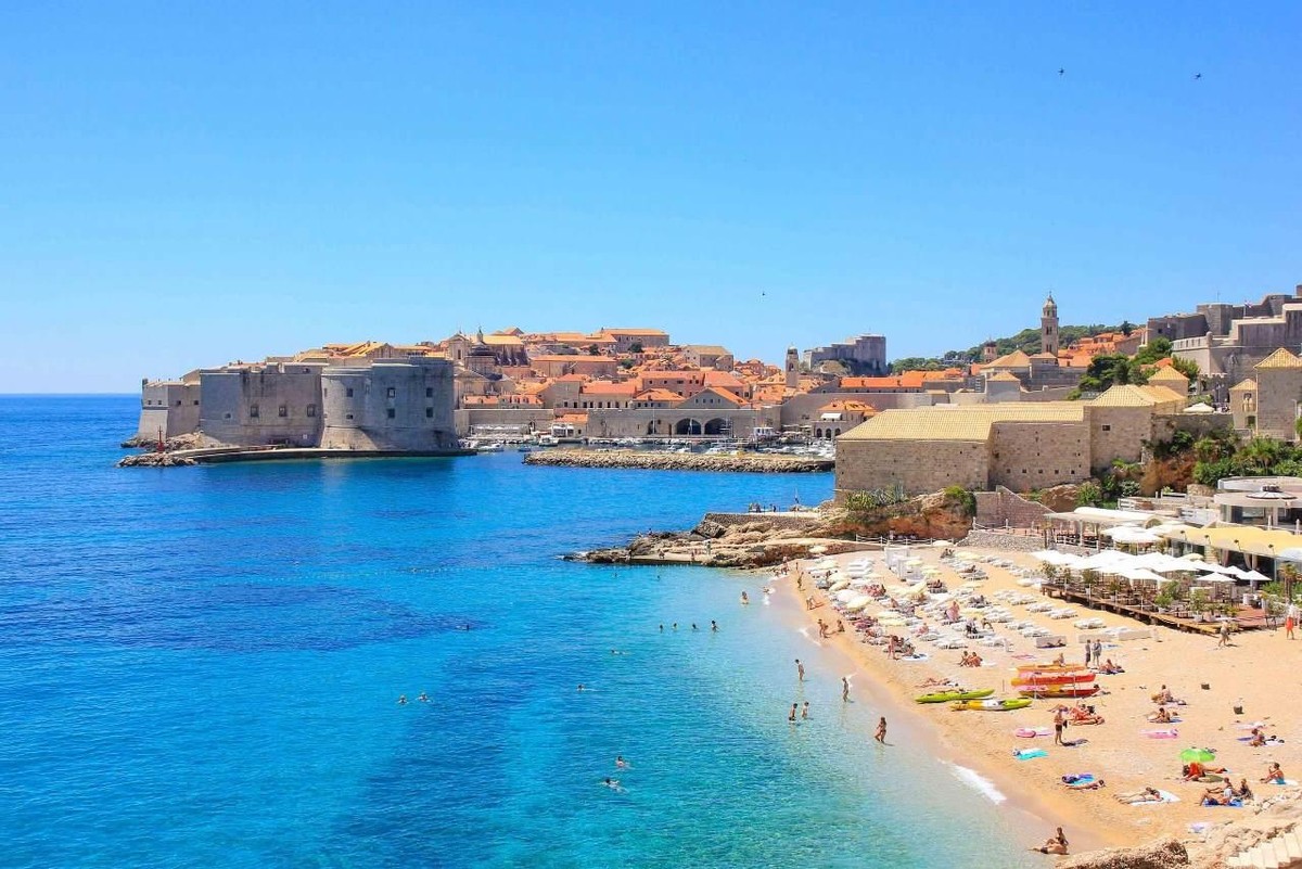 Bãi biển Banje - Dubrovnik-Croatia