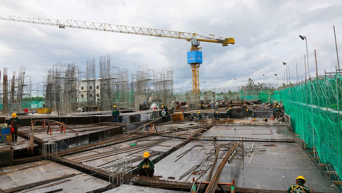 Công nhân Coteccons làm việc tại công trường (Nguồn: CTD).