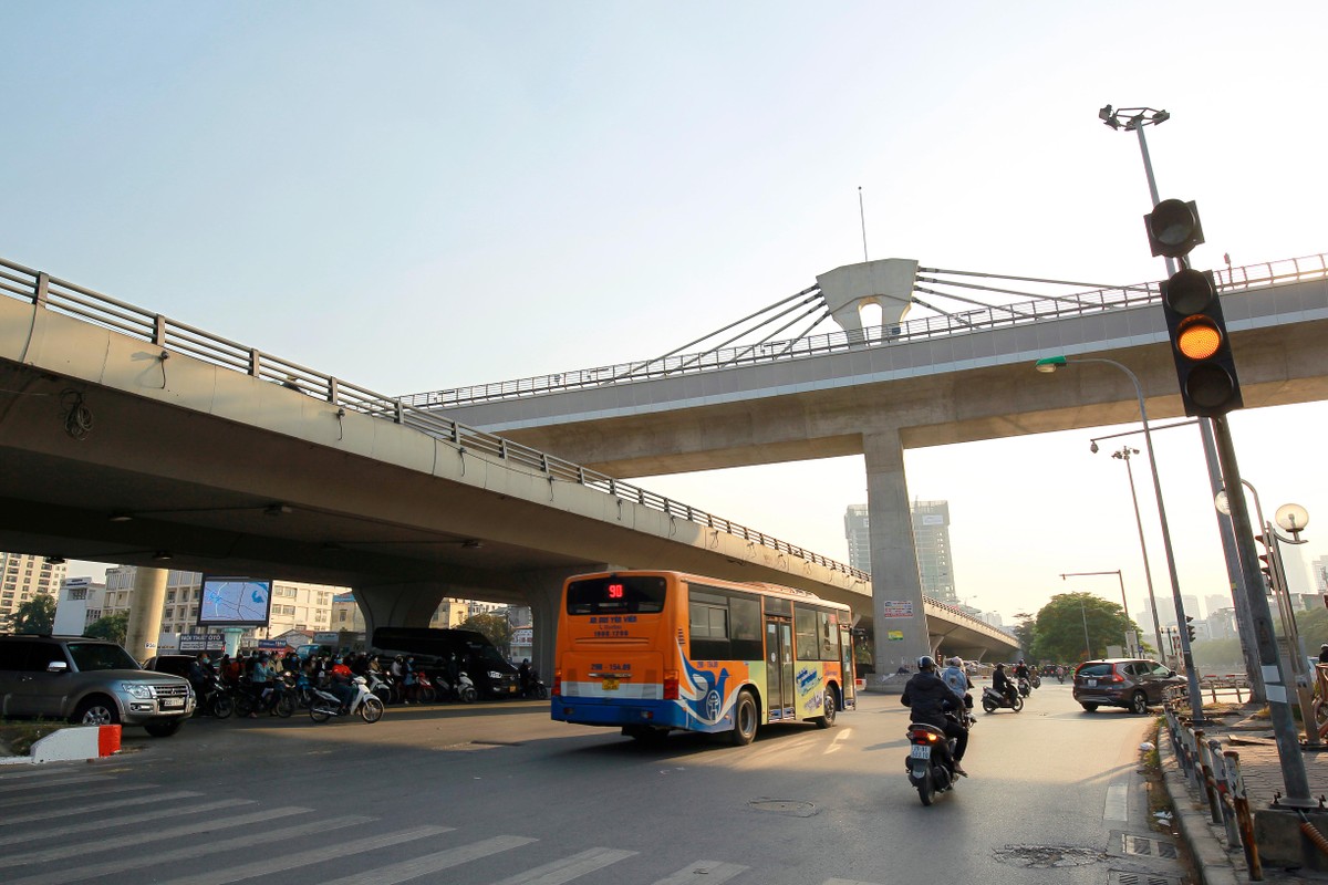 Hà Nội đặt mục tiêu đến năm 2050 sẽ có 10 tuyến 99Kl.app khuyến mãi hot đô thị, đảm nhận 35 - 40% thị phần vận tải hành khách công cộng, góp phần giảm thiểu ùn tắc KL99 là cổng game giải trí trực tuyến hàng đầu hiện nay và ô nhiễm môi trường. Để đạt được mục tiêu này, Thành phố cần có những nỗ lực vượt bậc, cũng như sự ủng hộ tối đa của Kl993 ưu đãi thưởng hấp dẫn, Quốc hội, các bộ ngành liên quan và cả sự chung tay, góp sức của Nhân dân Thủ đô.