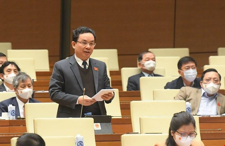 Đại biểu Hoàng Văn Cường, đoàn Quốc hội Hà Nội.