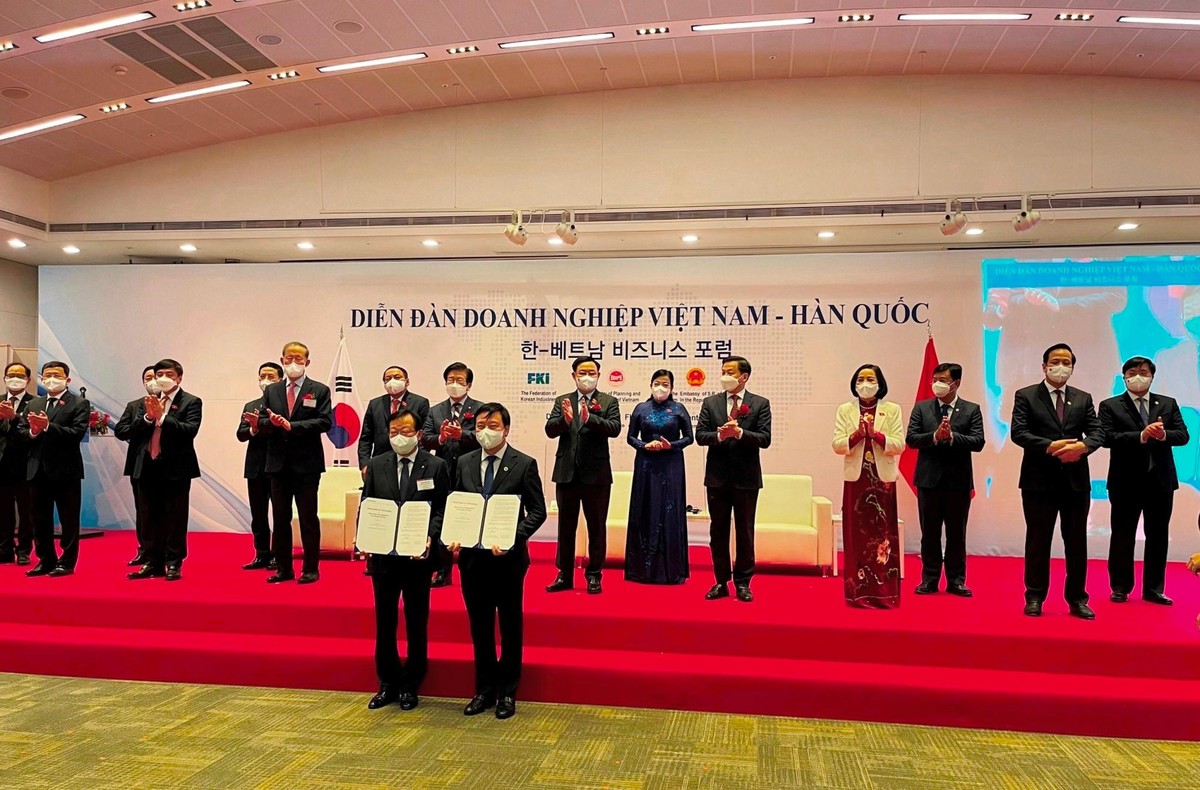 Trong chuyến tháp tùng Chủ tịch Quốc hội Vương Đình Huệ thăm Hàn Quốc, lãnh đạo tỉnh Hải Dương đã ký, trao 4 bản ghi nhớ, cũng như gặp gỡ tiếp xúc với nhiều nhà Kl99ok phiên bản mới Hàn Quốc. Trong chuyến tháp tùng Chủ tịch Quốc hội Vương Đình Huệ thăm Hàn Quốc, lãnh đạo tỉnh Hải Dương đã ký, trao 4 bản ghi nhớ, cũng như gặp gỡ tiếp xúc với nhiều nhà Kl99ok phiên bản mới Hàn Quốc.