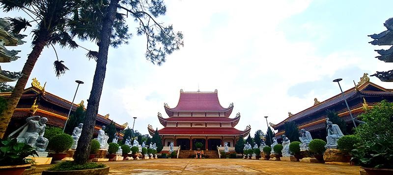 Chùa Khánh Lâm. (Ảnh: Hồ Hạ)