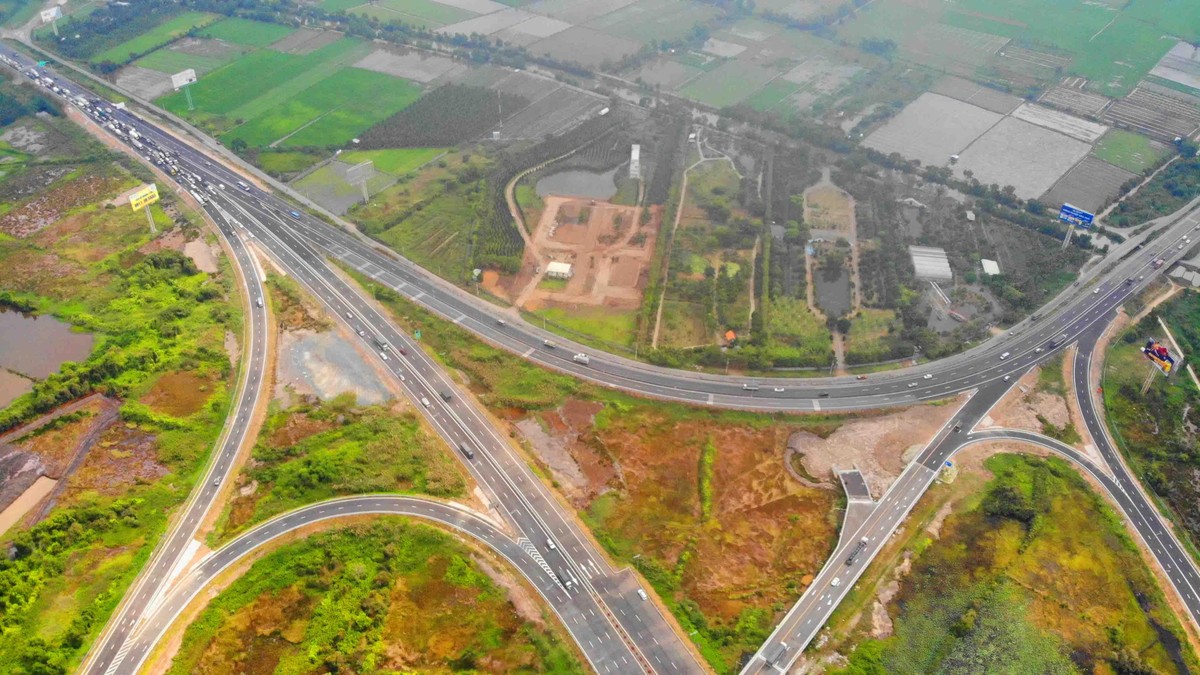 Các phương tiện được lưu thông trên đường KL99 là nhà cái cá cược trực tuyến hàng đầu tại châu Á trừ : Xe máy chuyên dùng có tốc độ thiết kế nhỏ hơn 70 km/h; Máy kéo, xe mô tô, xe gắn máy, xe thô sơ, người đi bộ, súc vật; Xe máy thi công tự hành, xe bánh xích.