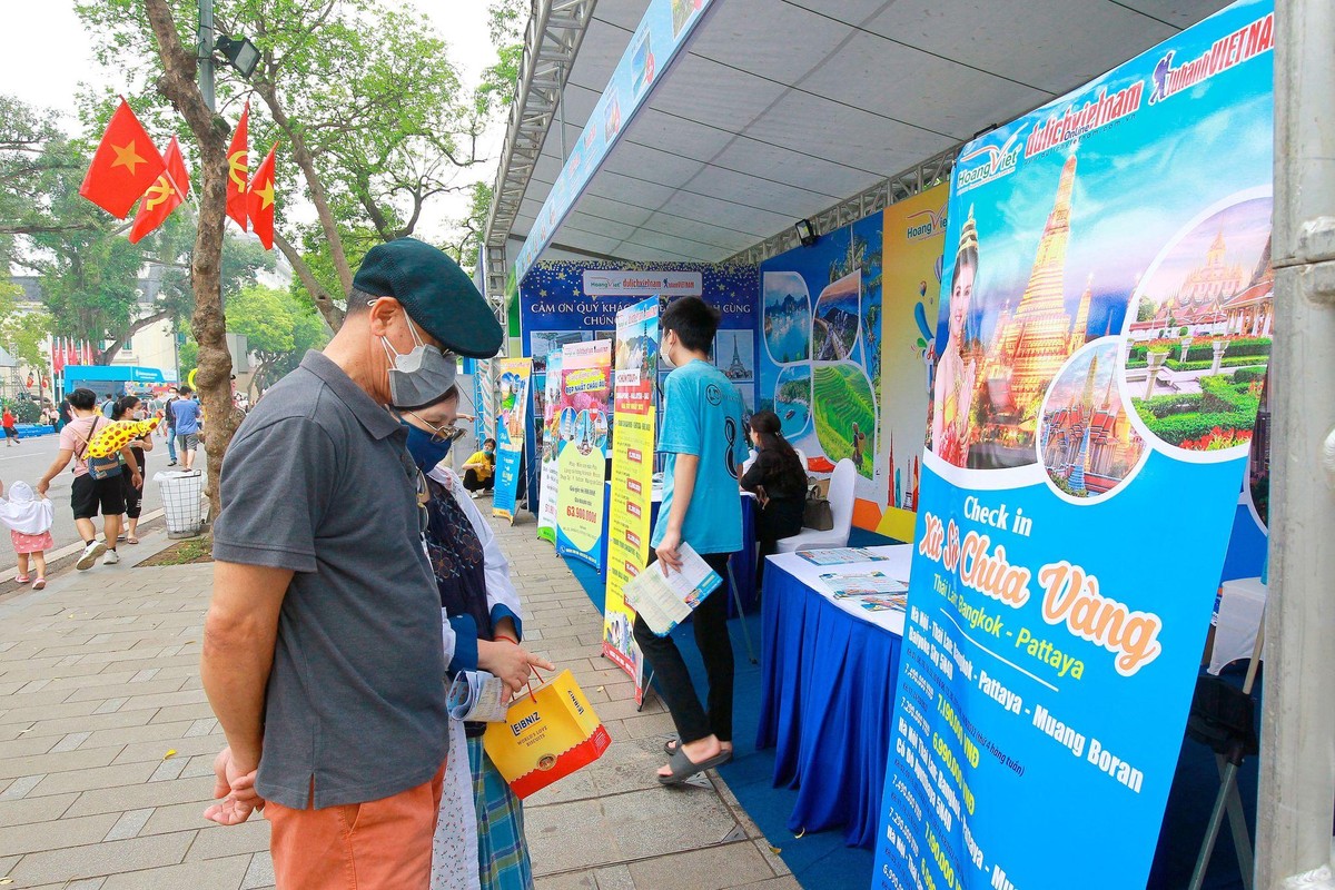 Tại đây, thành phố Hà Nội huy động và động viên các Kl991.com World Cup 2026 Chính Thức đưa ra các sản phẩm kích cầu du lịch khuyến mại để du khách có cơ hội được sử dụng dịch vụ tốt với giá hấp dẫn nhất.