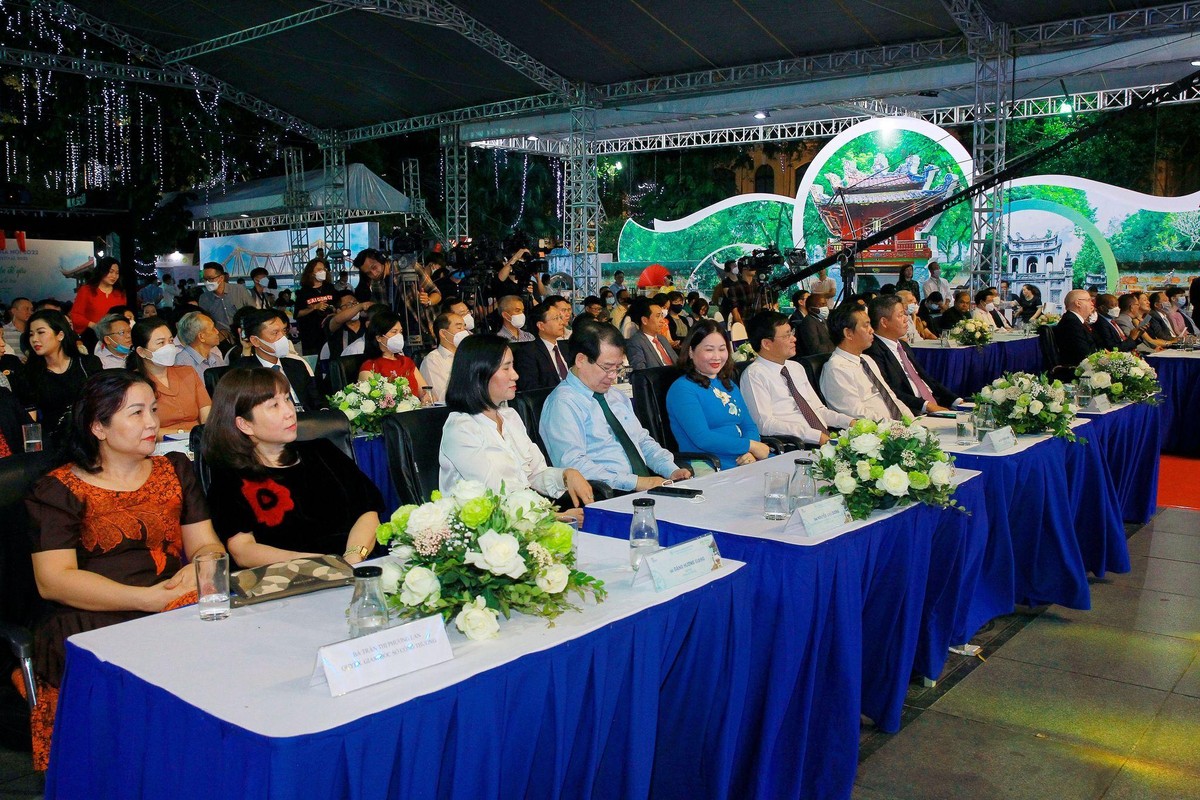 Lễ hội được tổ chức trong thời gian diễn ra SEA Games 31 sẽ là cơ hội tốt để giới thiệu điểm đến du lịch Hà Nội an toàn, thân thiện, chất lượng, hấp dẫn cùng các sản phẩm, dịch vụ du lịch đa dạng tới bạn bè trong nước và quốc tế.