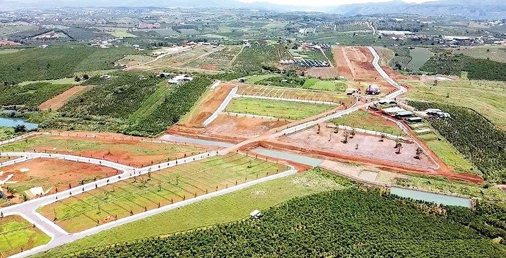 Nhiều dự án được phê duyệt, nhưng không thực hiện dẫn đến lãng phí tài nguyên đất đai Nhiều dự án được phê duyệt, nhưng không thực hiện dẫn đến lãng phí tài nguyên đất đai