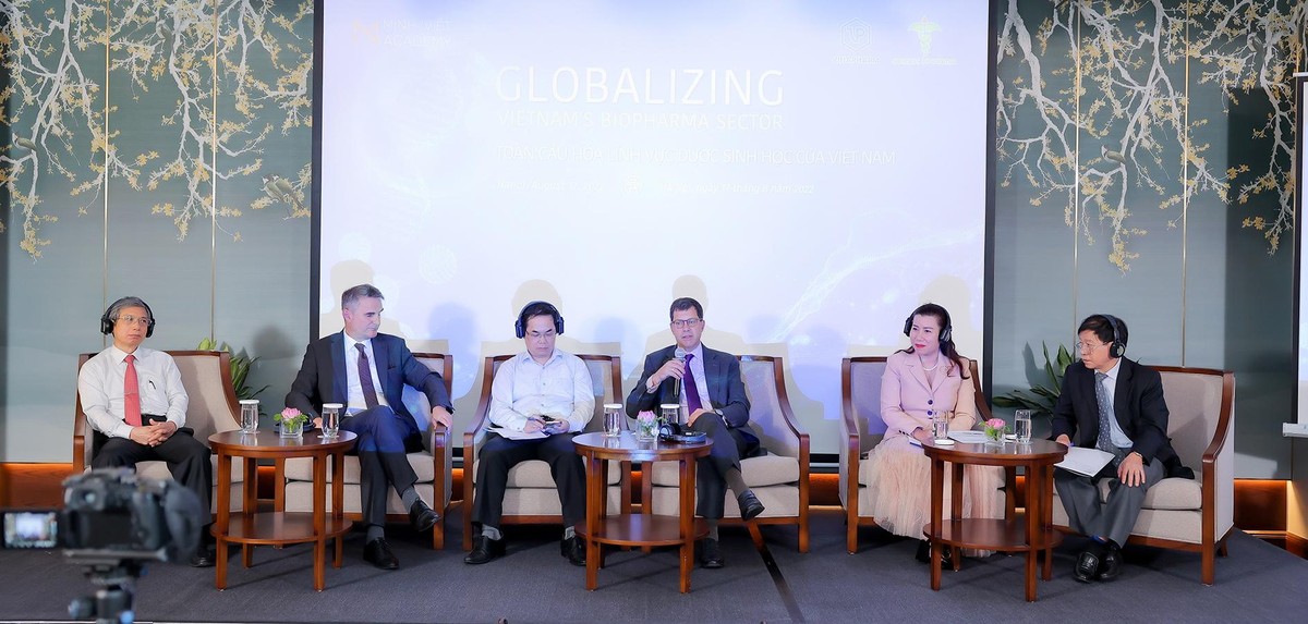 Ông Joe Domand phát biểu tại Hội nghị “Toàn cầu hóa lĩnh vực dược sinh học của Việt Nam”, diễn ra ngày 17/8/2022, tạiHà Nội.