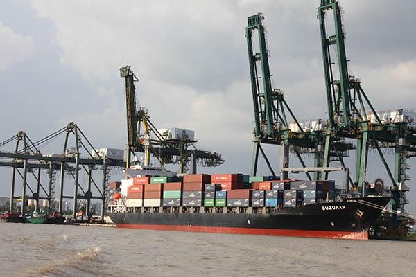 Dự kiến đến năm 2025, nguồn thu phí Kl99kl ưu đãi độc quyền cảng biển tại TP.HCM đạt khoảng 16.000 tỷ đồng - Ảnh:Lê Quân