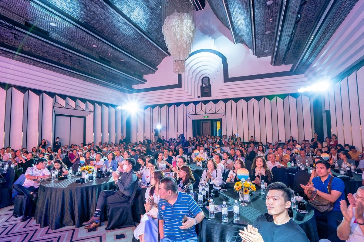 Hàng trăm nhà Kl99ok phiên bản mới tham gia sự kiện tổ chức ngày 17/9 tại InterContinental Danang Sun Peninsula Resort