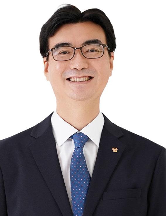 Ông Hwang Jun Hwan - CEO Hanwha Life Việt Nam