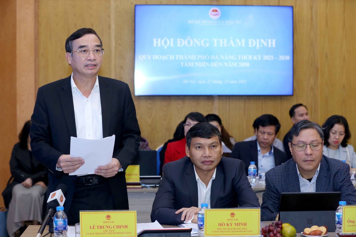 Chủ tịch UBND TP. Đà Nẵng Lê Trung Chinh phát biểu tại hội nghị. (Ảnh: MPI)
