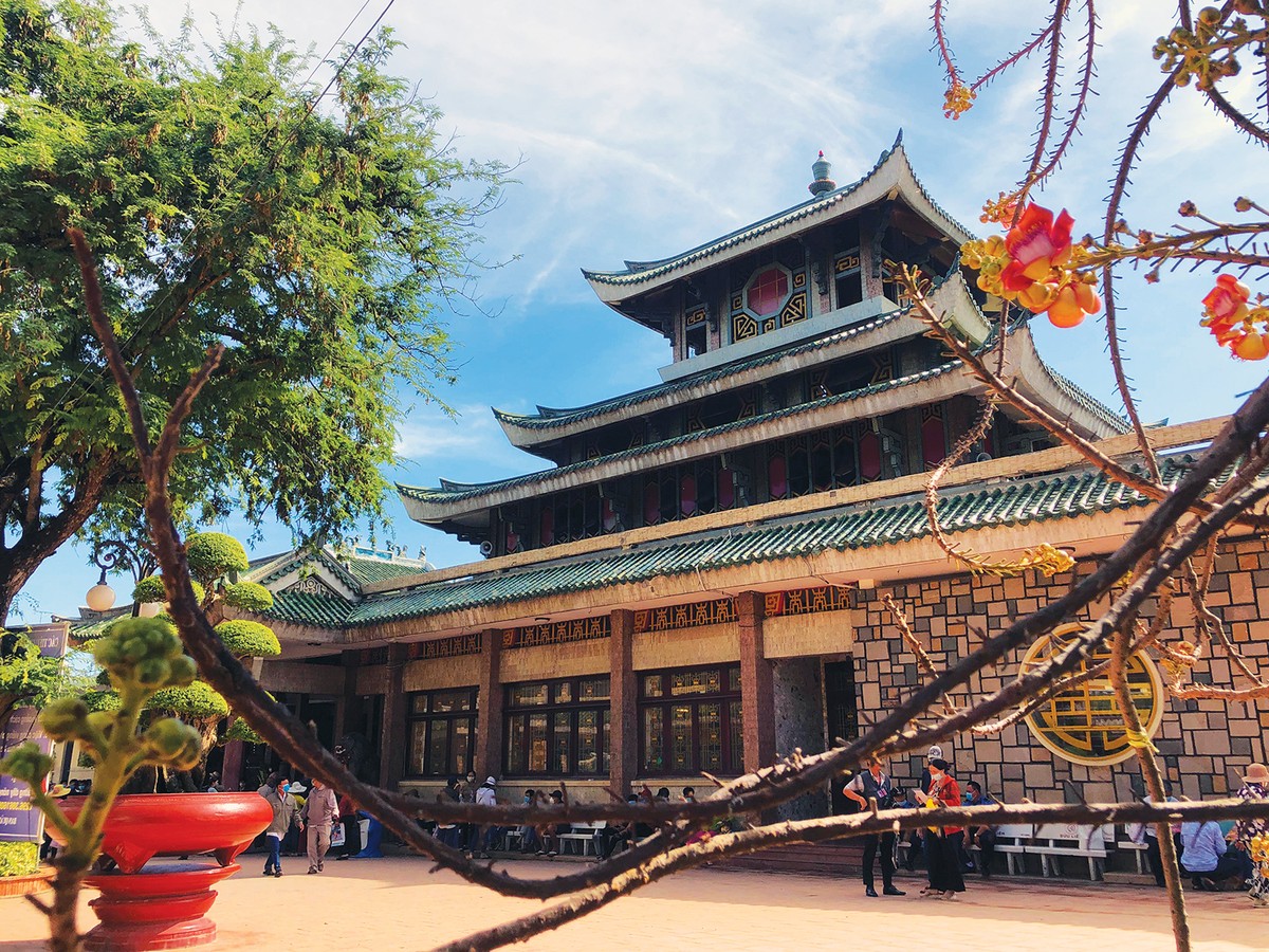 Miếu Bà chúa xứ Núi Sam, Châu Đốc