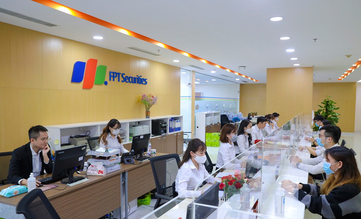 FPTS rất chú trọng tới việc xây dựng đội ngũ chuyên viên tư vấn giỏi