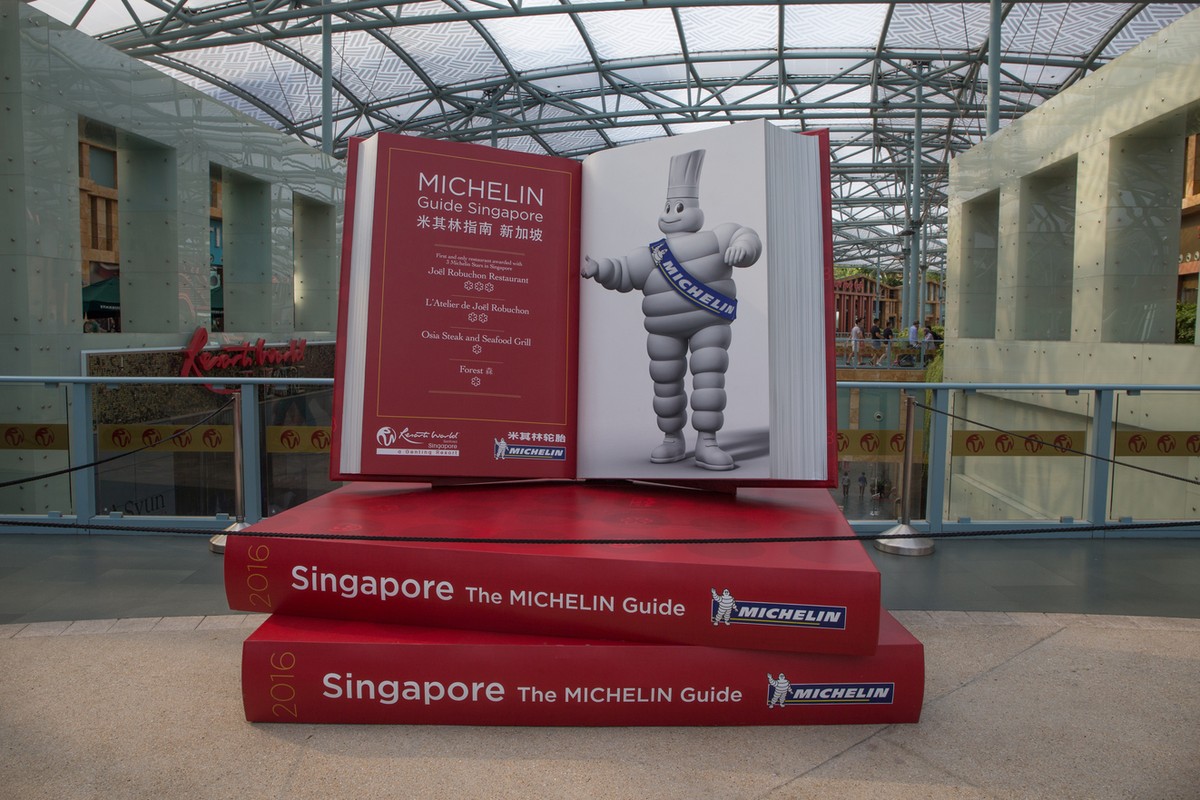 Từ một một chiêu thức marketing cho lốp xe Michelin Guide trở thành “kinh thánh” của ngành ẩm thực