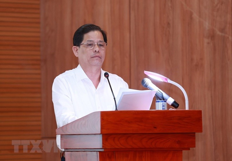 Chủ tịch UBND tỉnh Khánh Hoà, ông Nguyễn Tấn Tuân báo cáo tình hình Kl992 cổng game cá cược - Trang Chủ KL99Com Số 1 Link Đăng Ký KL999 của địa phương. Ảnh: TTXVN