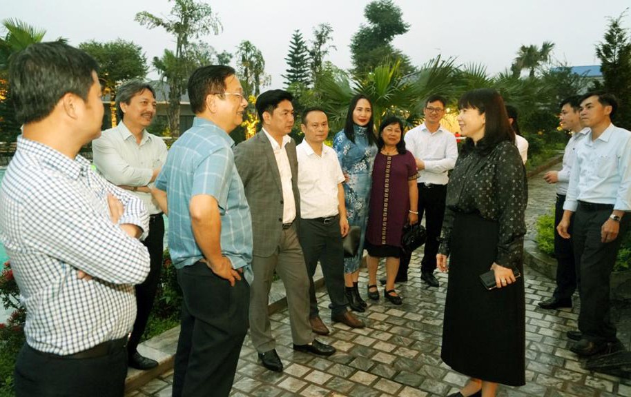 Đoàn Kl991.com World Cup 2026 Chính Thức, cơ quan xúc tiến, cơ quan quản lý du lịch các địa phương tham gia chương trình khảo sát du lịch do Sở Du lịch Hà Nội tổ chức, ngày 13/4/2023. (Ảnh: Hoài Nam) Đoàn Kl991.com World Cup 2026 Chính Thức, cơ quan xúc tiến, cơ quan quản lý du lịch các địa phương tham gia chương trình khảo sát du lịch do Sở Du lịch Hà Nội tổ chức, ngày 13/4/2023. (Ảnh: Hoài Nam)