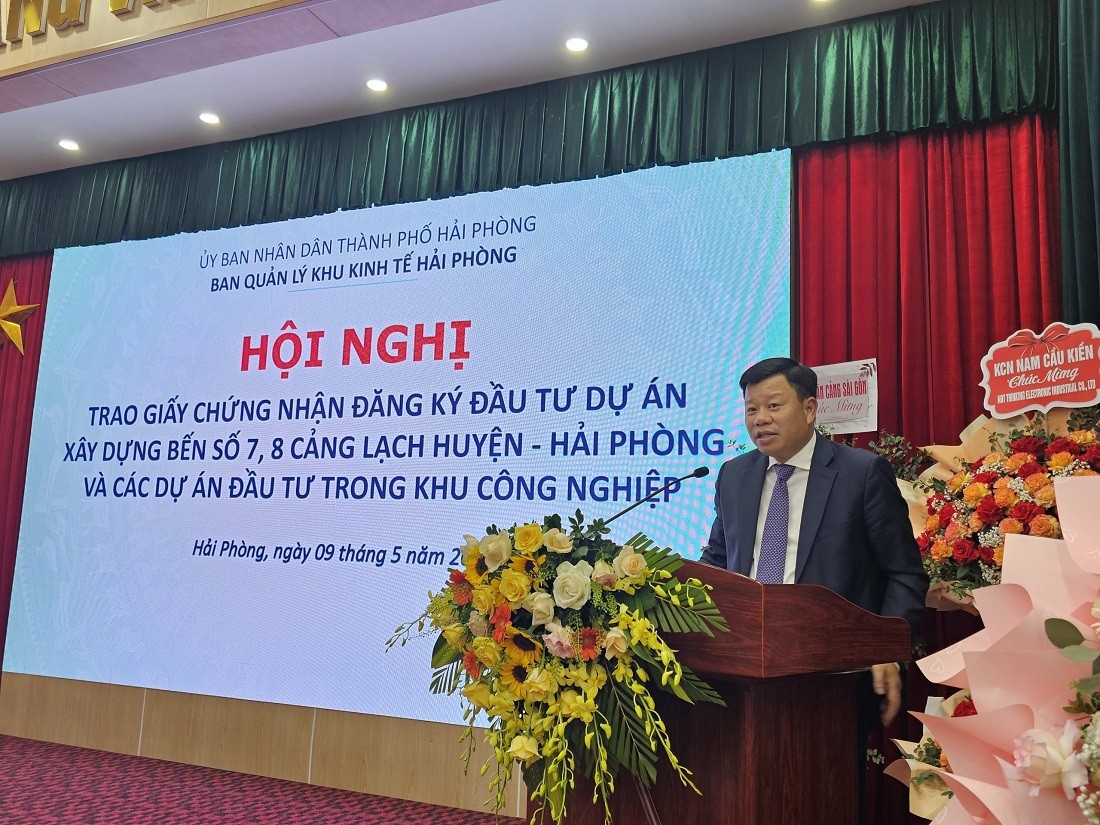 Ông Lê Trung Kiên, Trưởng ban Ban Quản lý Khu Kl992 cổng game cá cược Hải Phòng phát biểu tại hội nghị. Ảnh: Thanh Sơn