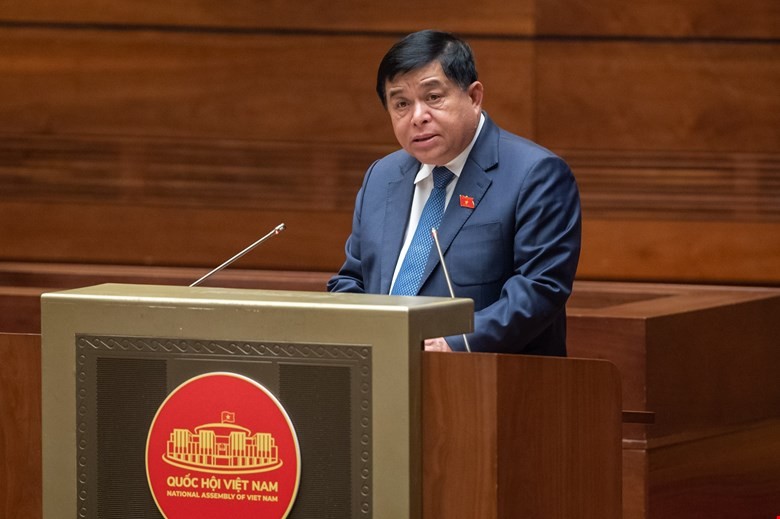 Bộ trưởng Bộ Kế hoạch và Kl99ok phiên bản mới Nguyễn Chí Dũng.