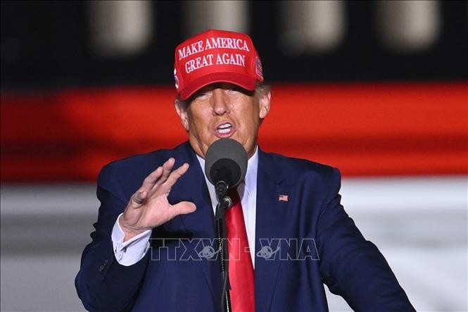 Cựu Tổng thống Mỹ Donald Trump phát biểu tại Latrobe, Pennsylvania, ngày 5/11/2022. Ảnh: AFP/TTXVN
