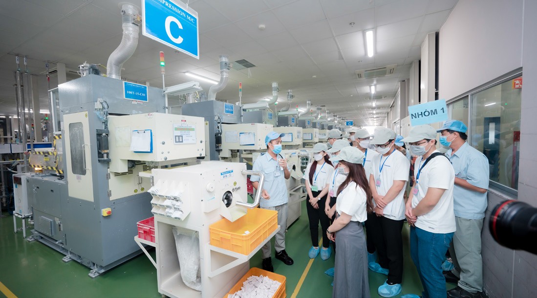 Nỗ lực truyền cảm hứng cho giới trẻ về bảo vệ môi trường và phát triển bền vững Nỗ lực truyền cảm hứng cho giới trẻ về bảo vệ môi trường và phát triển bền vững