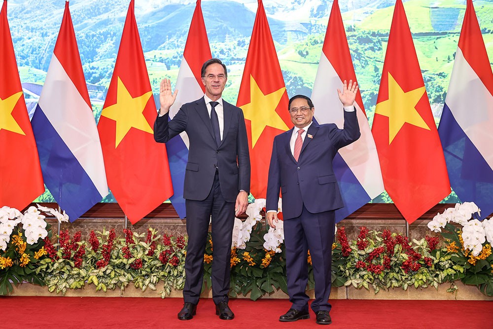 Chuyến thăm của Thủ tướng Mark Rutte có ý nghĩa quan trọng đúng vào dịp hai nước kỷ niệm 50 năm thiết lập quan hệ ngoại giao (1973 - 2023), góp phần đẩy mạnh, làm sâu sắc hơn nữa quan hệ Đối tác Toàn diện Việt Nam - Hà Lan. (Ảnh: Nhật Bắc)