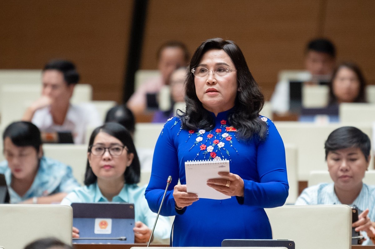 Đại biểu Nguyễn Thị Kim Bé (đoàn Kiên Giang).