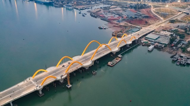 Cầu Tình Yêu, Quảng Ninh được đưa vào sử dụng đầu năm 2022. Ảnh: Đỗ Phương Cầu Tình Yêu, Quảng Ninh được đưa vào sử dụng đầu năm 2022. Ảnh: Đỗ Phương