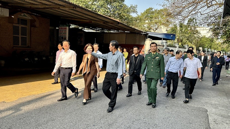 Lãnh đạo Thành phố cùng các đơn vị đi kiểm tra thực địa tại các khu vực quận Đồ Sơn.