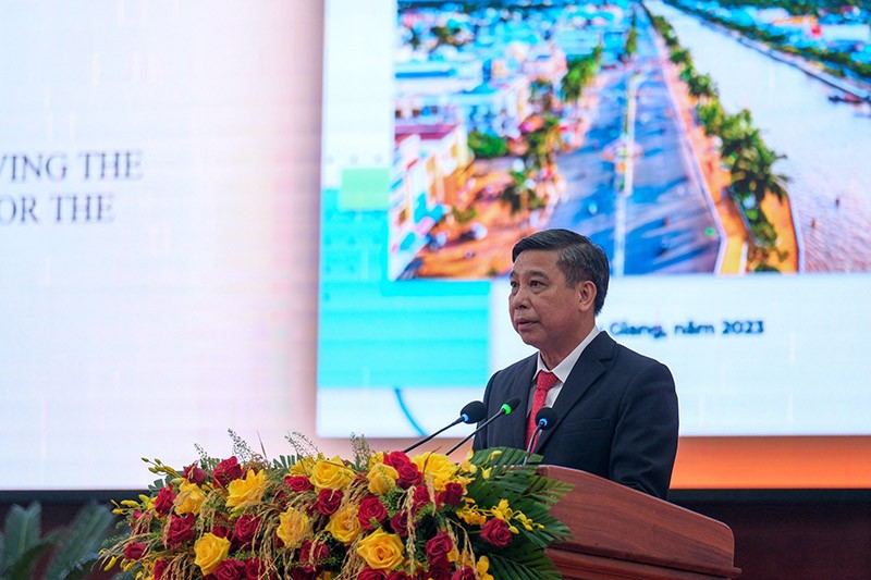 Chủ tịch UBND tỉnh Hậu Giang Đồng Văn Thanh công bố Quy hoạch tỉnh Hậu Giang thời kỳ 2021 - 2030, tầm nhìn đến năm 2050.