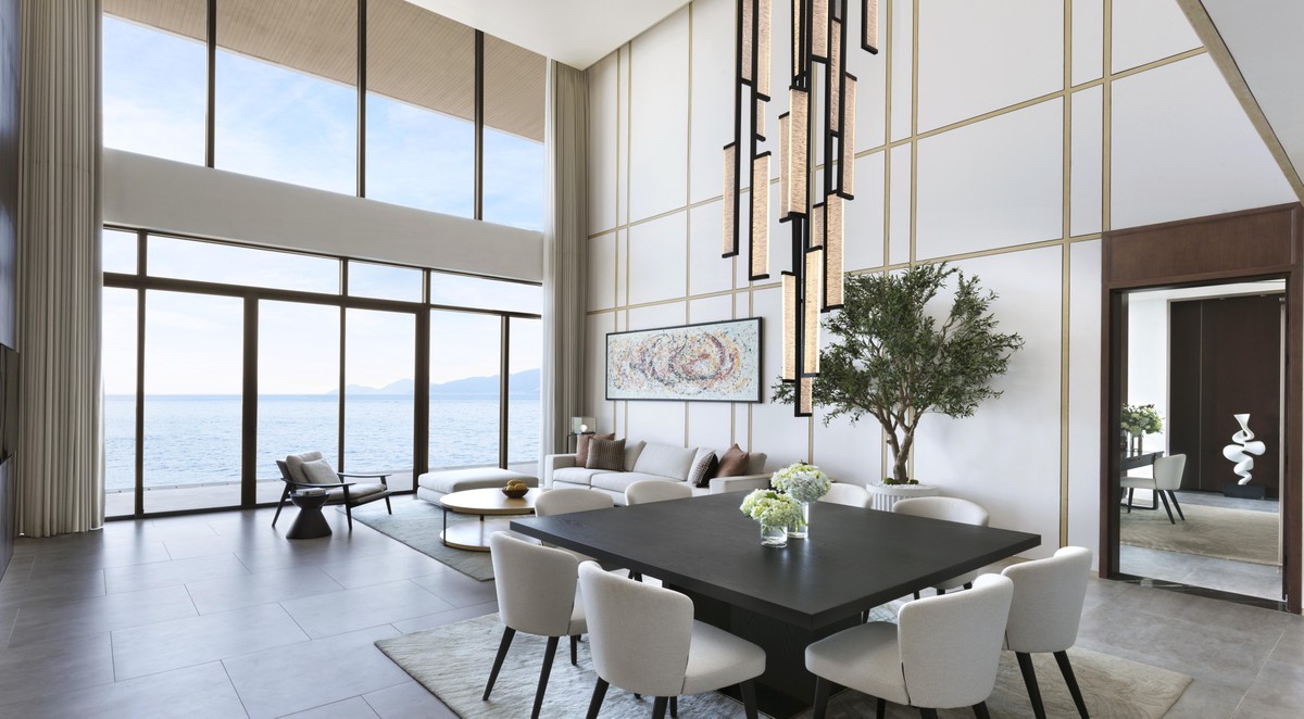 Gran Ocean Junior Suite với tầm nhìn trực diện ra top vịnh biển đẹp nhất hành tinh