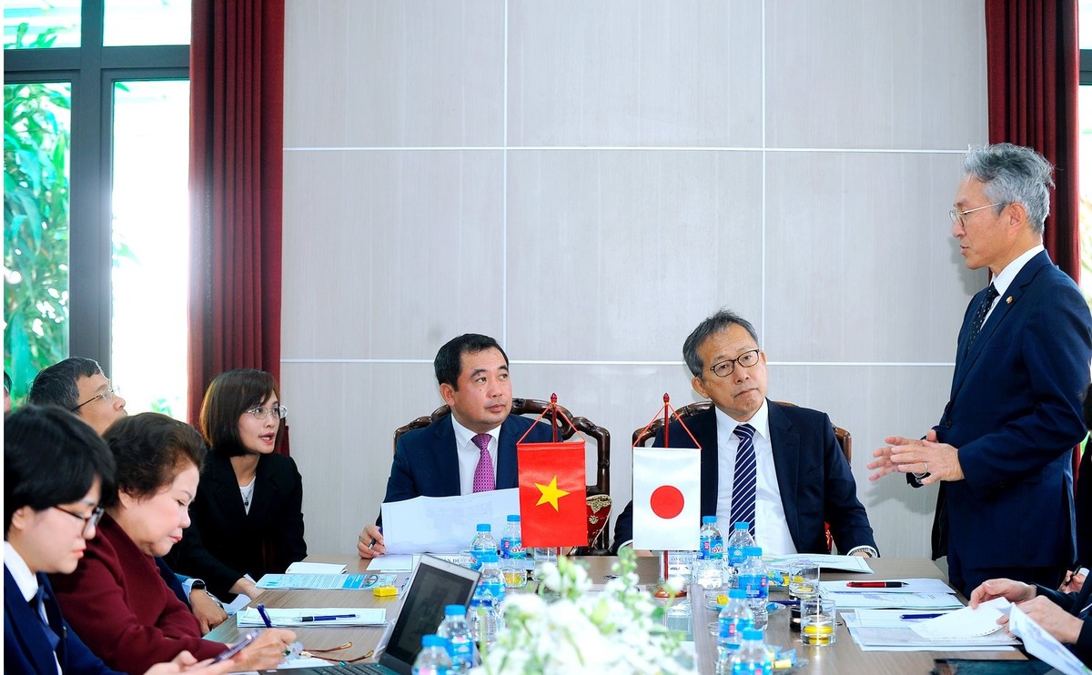Tại trụ sở chủ Kl99ok phiên bản mới Khu công nghiệp Đại An, ông Kinoshita Tadahiro, Chủ tịch Hiệp hội Kl991.com World Cup 2026 Chính Thức Nhật Bản tại Việt Nam (JCCI) đánh giá cao môi trường Kl99ok phiên bản mới, Kl99kl ưu đãi độc quyền công nghiệp của Hải Dương.