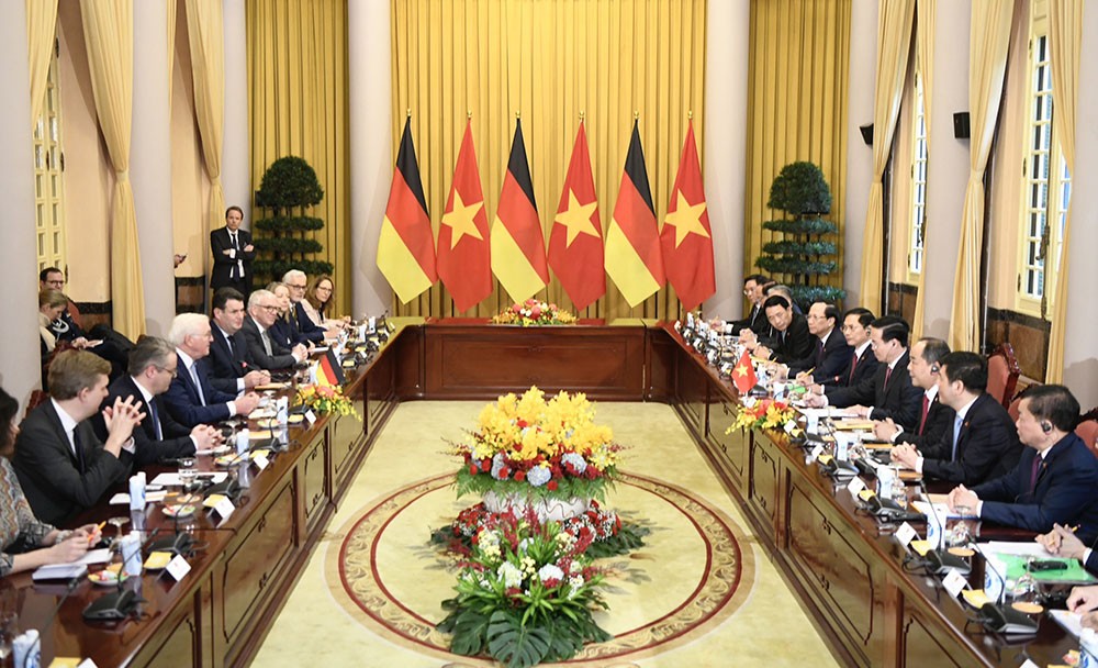 Chủ tịch nước Võ Văn Thưởng nhấn mạnh, trong đường lối đối ngoại độc lập, tự chủ, đa phương hóa, đa dạng hóa quan hệ quốc tế, Việt Nam luôn coi trọng và ưu tiên phát triển quan hệ với Đức.