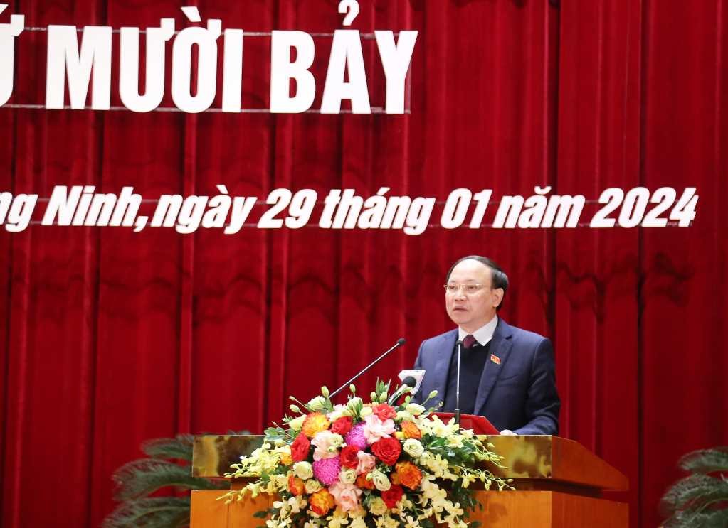 Ông Nguyễn Xuân Ký, Bí thư Tỉnh ủy, Chủ tịch HĐND tỉnh Quảng Ninh, phát biểu khai mạc kỳ họp.