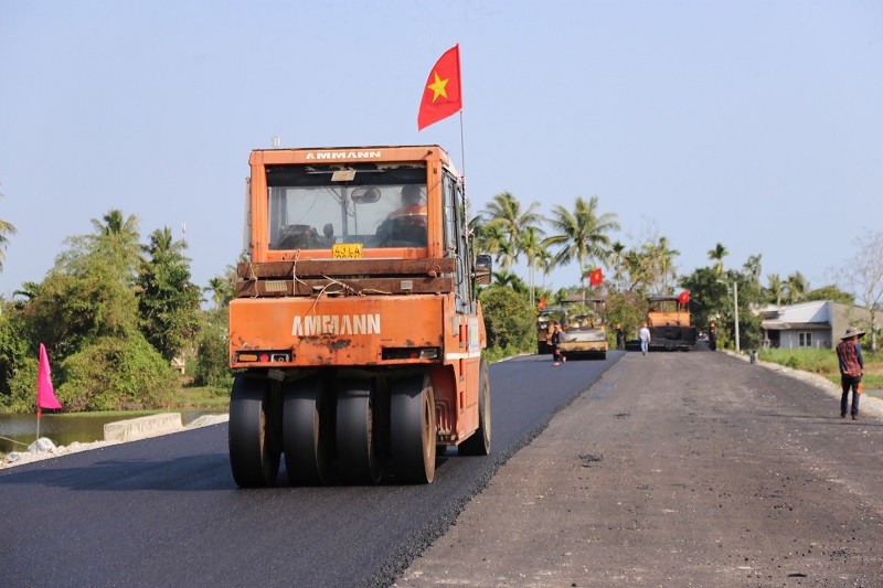 Các nhà thầu thi công đang huy động mọi nguồn lực để đưa dự án về đích đúng hạn.