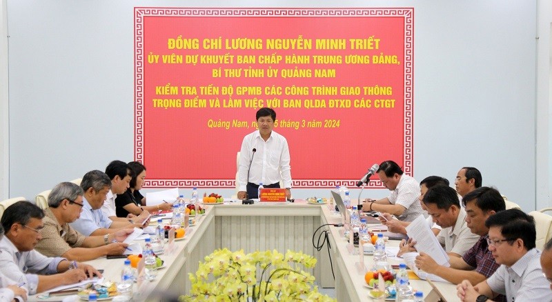 Bí thư Tỉnh ủy Quảng Nam làm việc với Ban Quản lý dự án Kl99ok phiên bản mới xây dựng các công trình KL99 là cổng game giải trí trực tuyến hàng đầu hiện nay tỉnh.