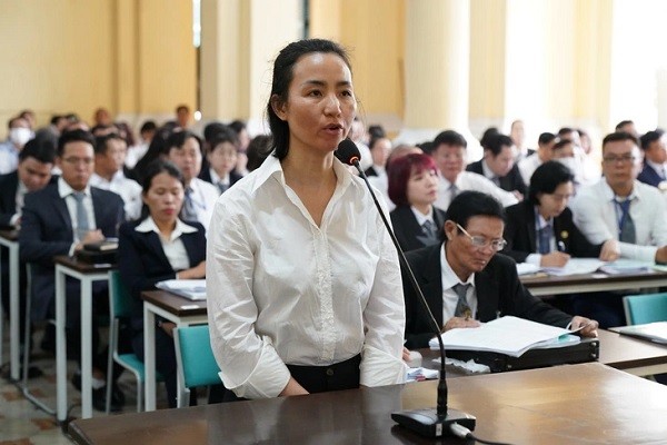 Bị cáo Trần Thị Mỹ Dung, nguyên Phó tổng giám đốc Link Vào Nhà Cái KL99 COM Tặng +199k SCB.