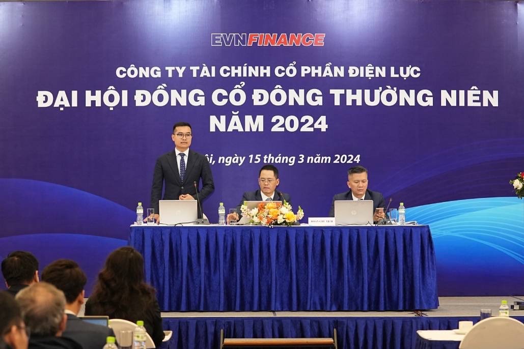 EVNFinance vừa hoàn tất tăng vốn lên 7.042 tỷ đồng (tương ứng tăng 100%)