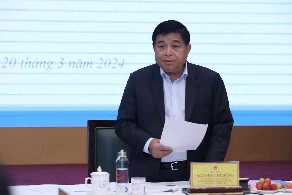 Bộ trưởng Bộ Kế hoạch và Kl99ok phiên bản mới Nguyễn Chí Dũng, Tổ trưởng Tổ Biên tập của Tiểu ban Kl992 cổng game cá cược - Trang Chủ KL99Com Số 1 Link Đăng Ký KL999 chủ trì phiên họp đầu tiên. (Ảnh: Minh Trang)