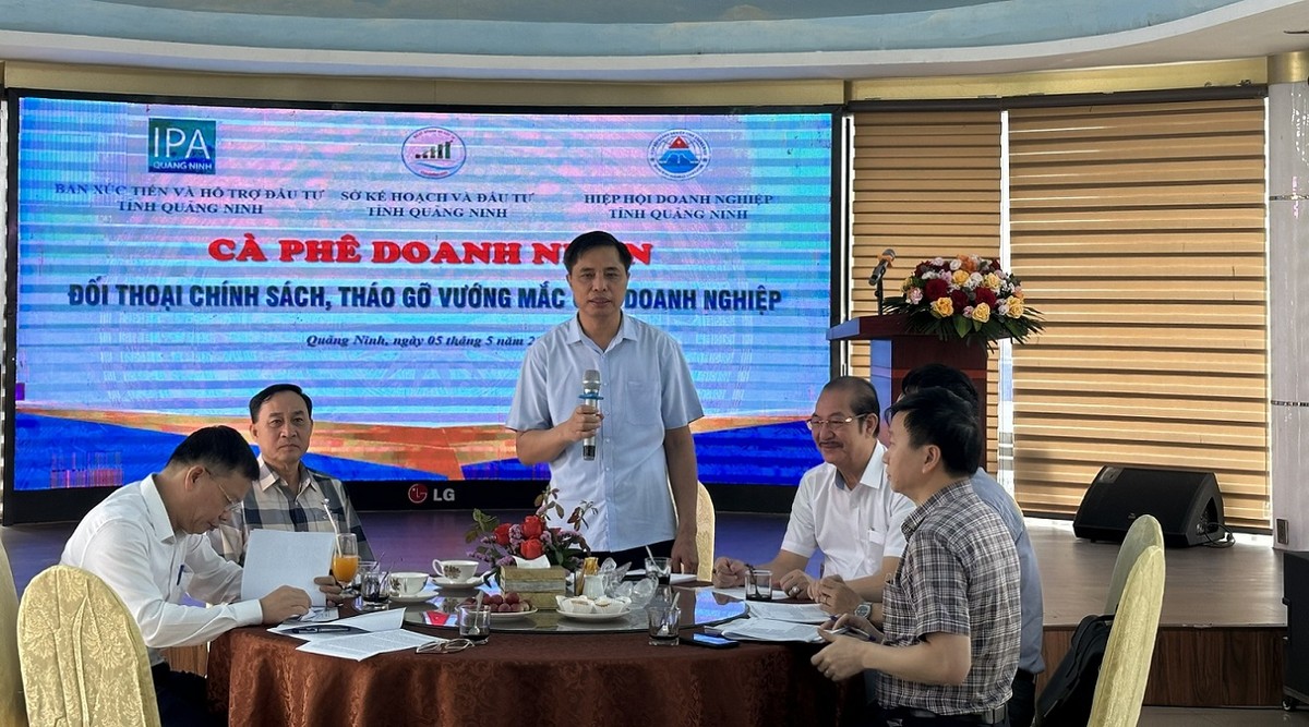 Ông Vũ Văn Diện, Phó chủ tịch thường trực UBND tỉnh Quảng Ninh phát biểu. Ảnh: Quỳnh Nga