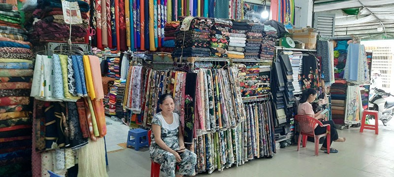 Tại khu vực Nhà lồng 2- Trung tâm thương mại Cái Khế chỉ có người bán, không có người mua
