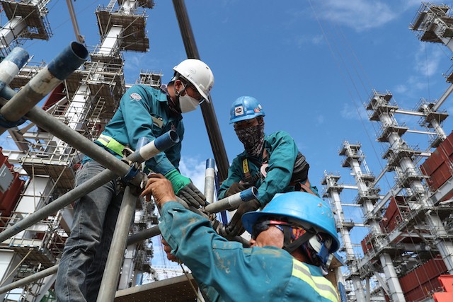 Thi công trên công trường Dự án nhiệt điện Quảng Trạch 1