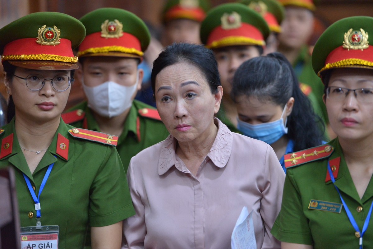 Bị cáo Trương Mỹ Lan tại phiên tòa xét xử đại án Vạn Thịnh Phát giai đoạn 1.