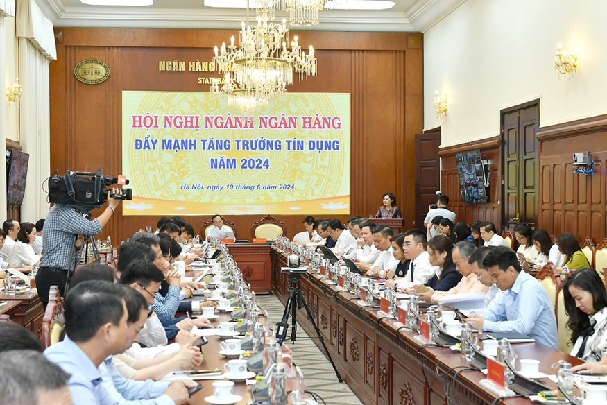 Link Vào Nhà Cái KL99 COM Tặng +199k 99Kl99 trực tiếp đá gà dự kiến tăng trưởng tín dụng sẽ khả quan những tháng cuối năm 2024 (Ảnh: SBV)