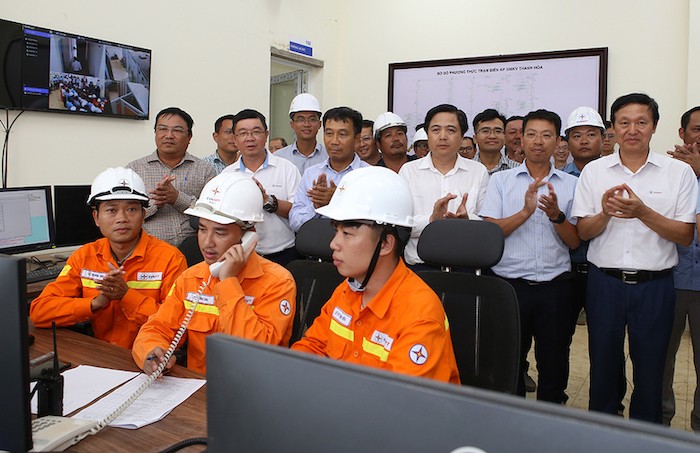 Thời khắc đóng điện tại Trạm biến áp 500 kV Thanh Hoá