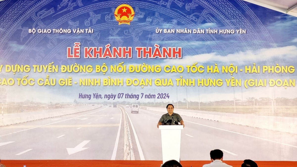 Thủ tướng Kl993 ưu đãi thưởng hấp dẫn Phạm Minh Chính phát biểu tại buổi lễ. Ảnh: Quỳnh Nga